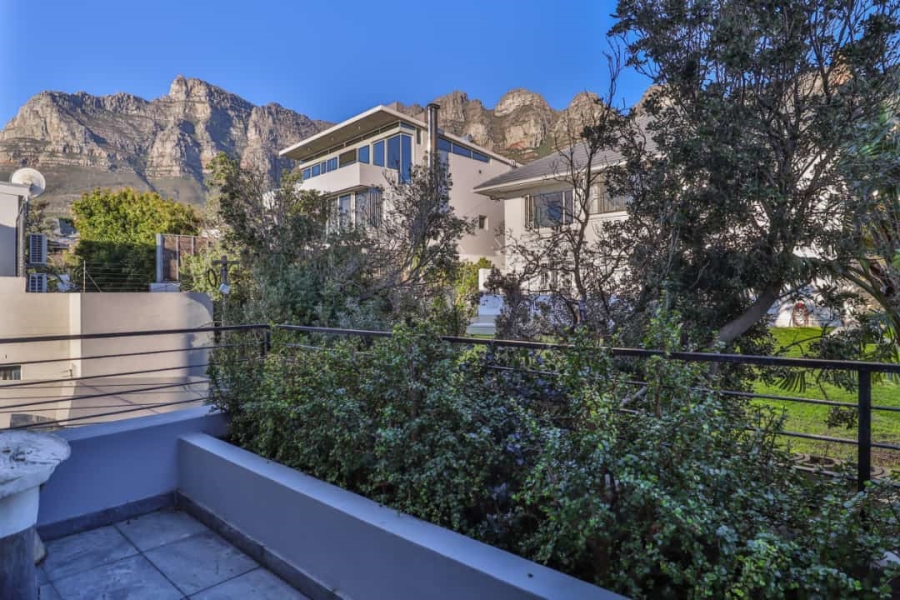 3 Bedroom Property for Sale in Bakoven Western Cape
